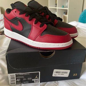 Air Jordan 1 Mid